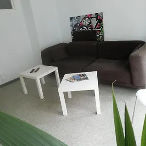 Apartment Backpackers Station